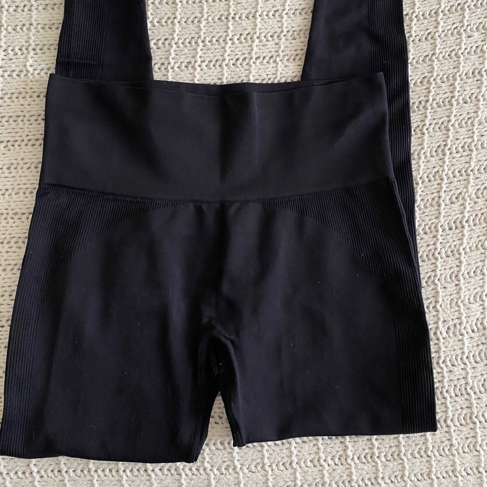 Set active black leggings
